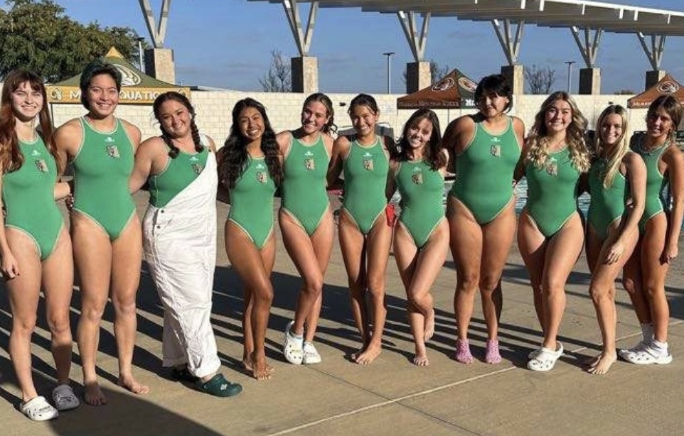 Girls Varsity Water Polo